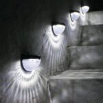 Lot de 4 Lampes Murales Extérieures Solaires