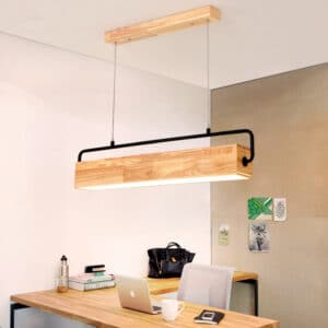 Lampe plafond suspendue Led en bois avec tige en métal au dessus d'un bureau