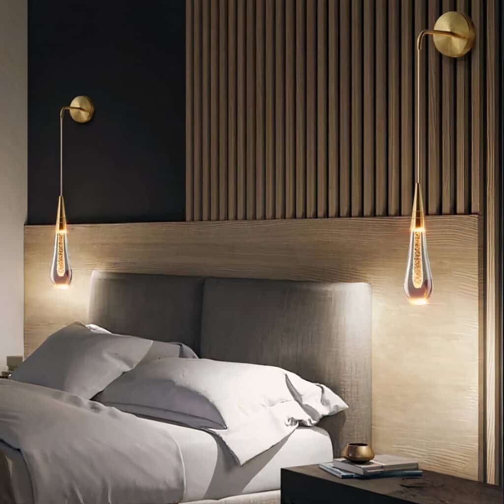 Lampe murale dorée élégante au style luxueux