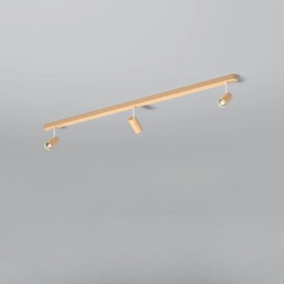 Lampe plafond en bois à trois têtes sur fond gris